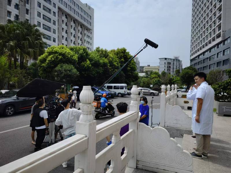 金川县广告片拍摄公司低成本实现高规格制作的诀窍
